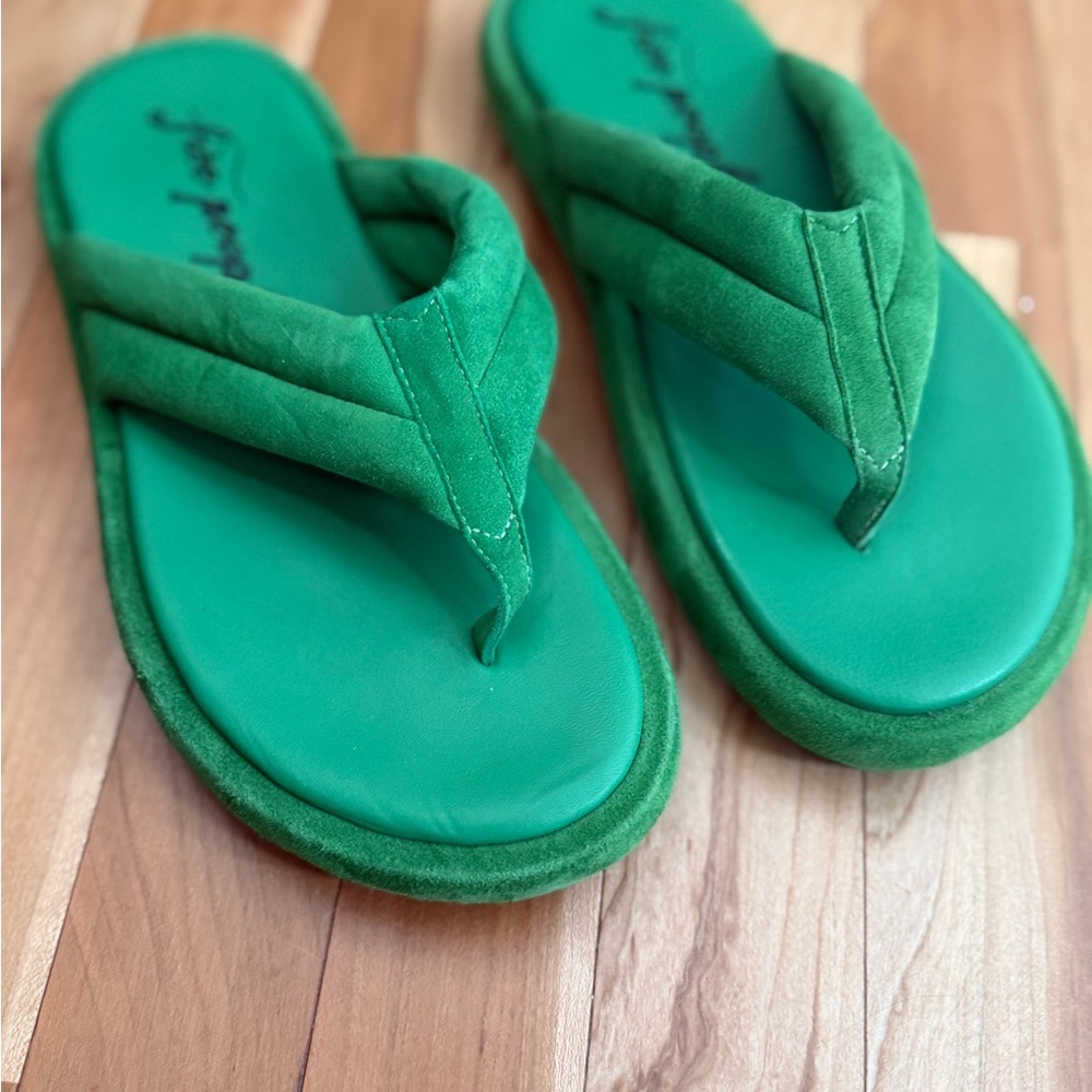 Free people Kelly green sandals